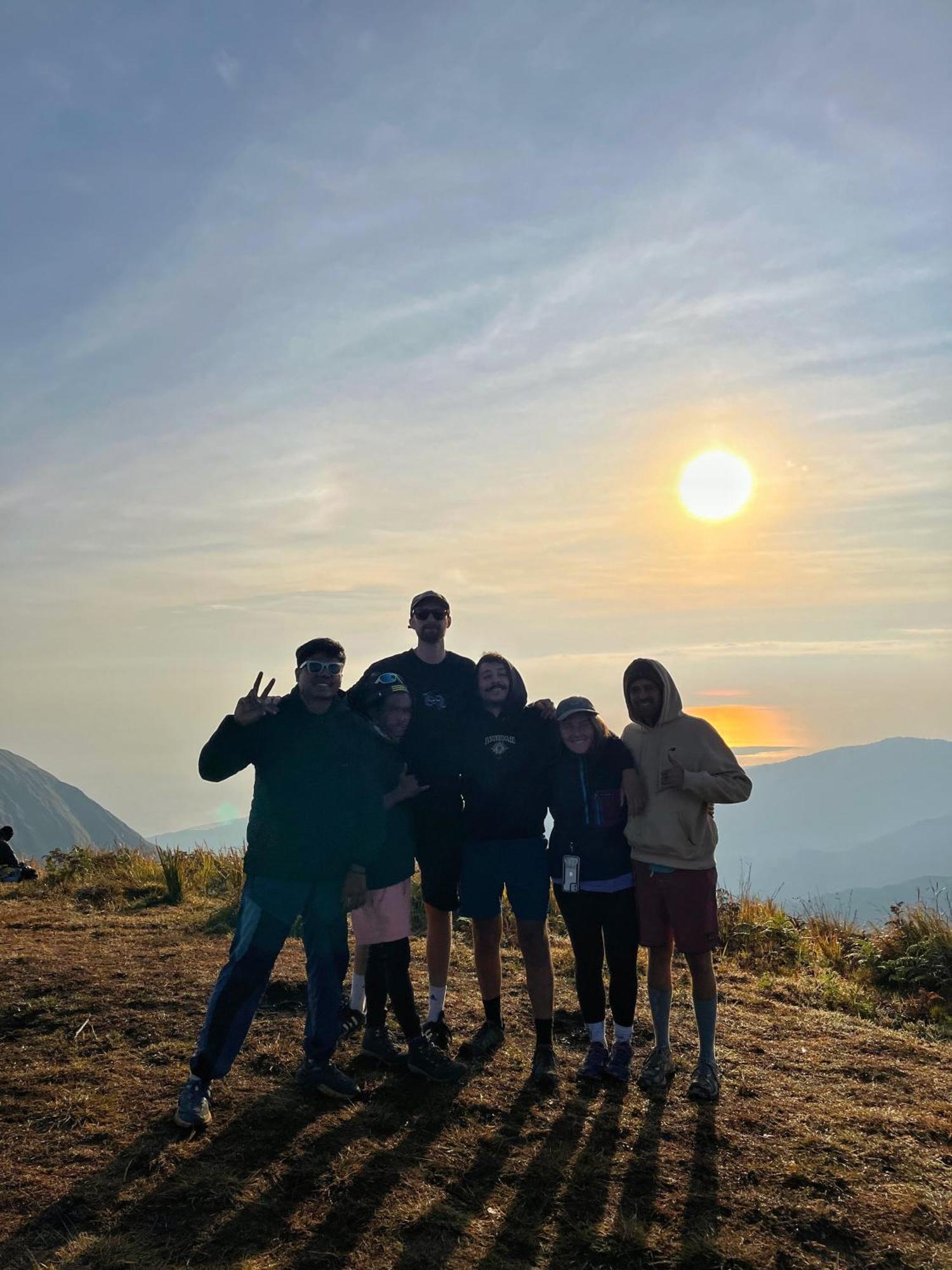 Family Rinjani Bungalow Sajang 外观 照片